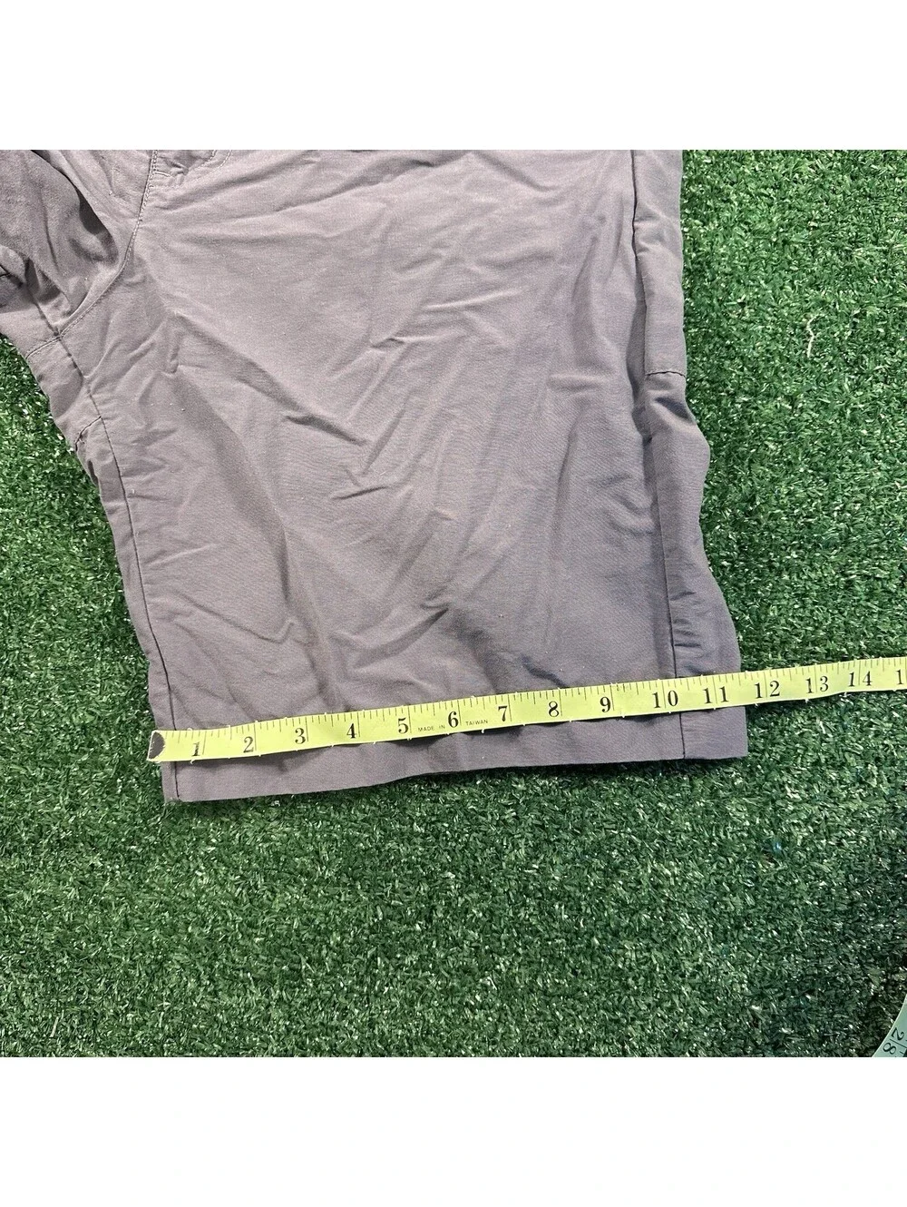 VTG Patagonia Cienega Shorts Men's Size 30 Waist Grey Chino 5 Pocket